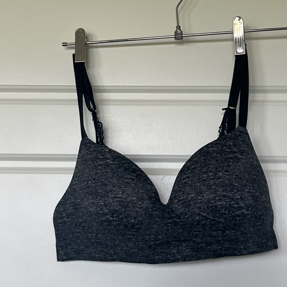 Soma Gray Seamless Scoop Neck Bra